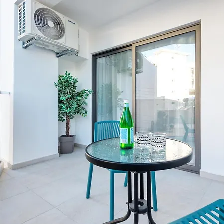 Apartment Six Larnaca